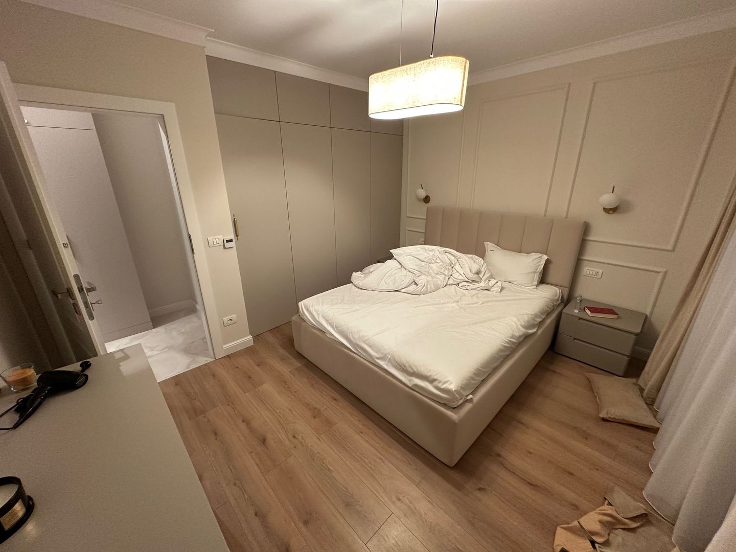 Apartment deosebit  se vinde complet mobilat - Poză 10