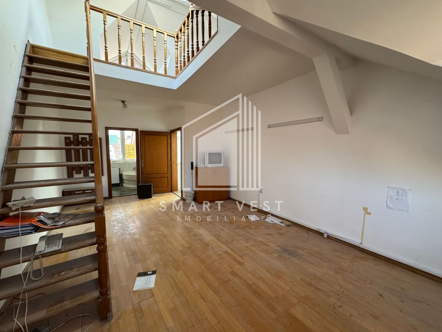 IMOBIL CENTRAL 500 MP | 8 CAMERE CU BĂI PROPRII | INVESTIȚIE - Poză 22