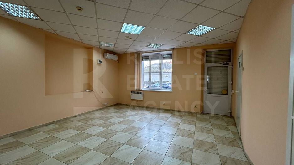 Chirie, spațiu comercial, 90,7 mp, strada Decebal, Bălți - Poză 3