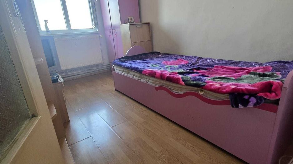 Lipovei | 3 Camere | Decomandat | Etaj Intermediar - Poză 2