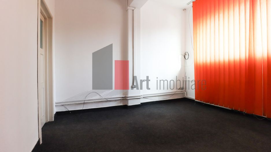 Spatiul "NUJNO", parter, 2 intrari, comercial/depozitare/productie - Poză 16