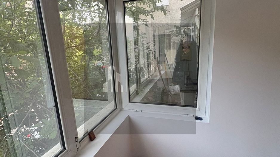 4 camere  etaj 1 /450 m METROU UNIRII - Poză 4