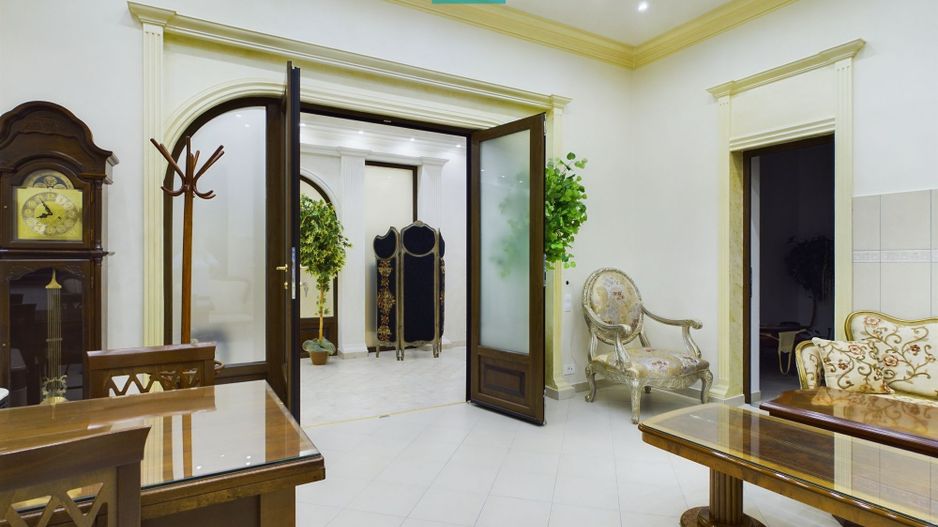 Vilă luxoasă în Serbia - Poză 18