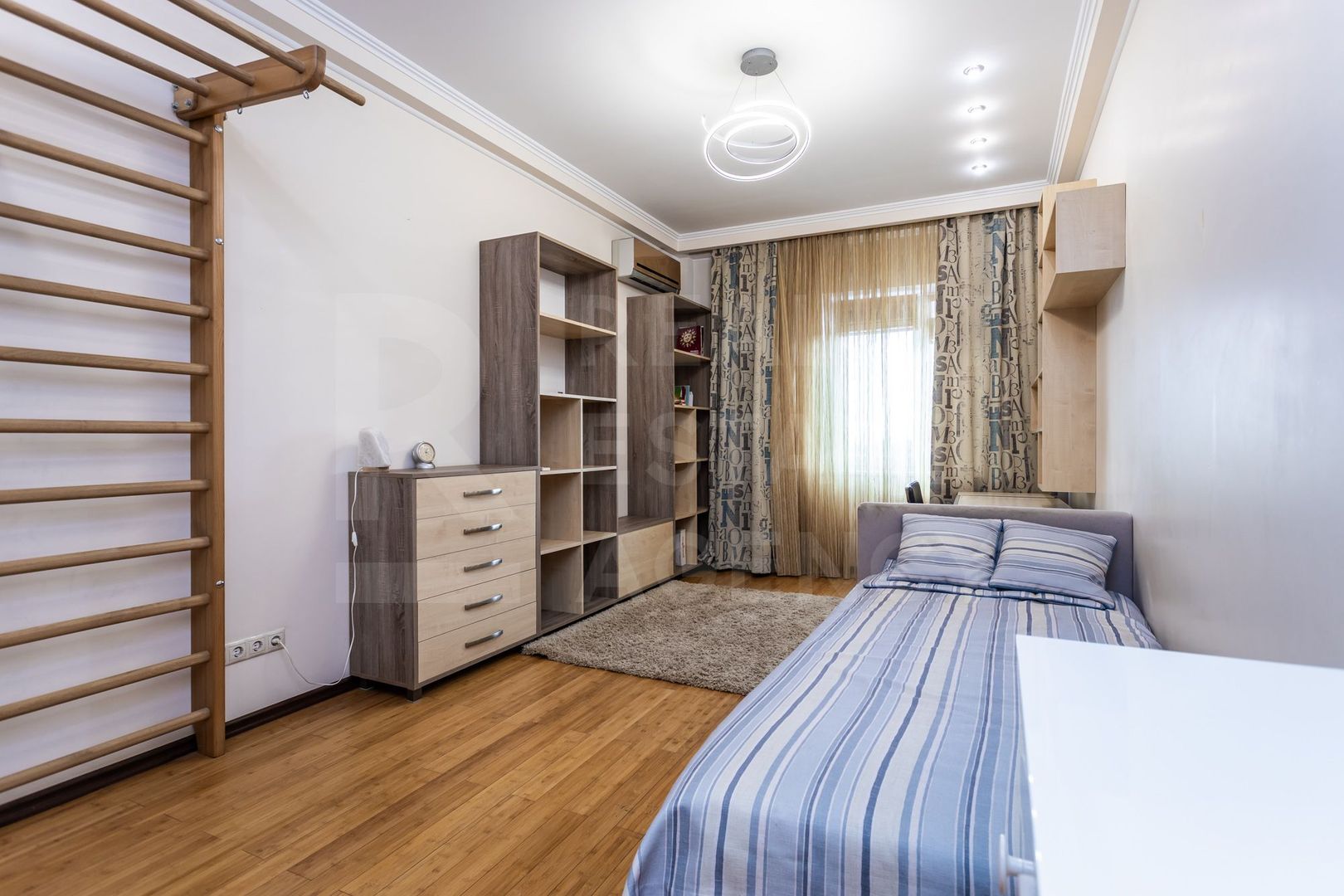 Vânzare apartament  142 mp, str. Valea Trandafirilor, Botanica - Poză 12