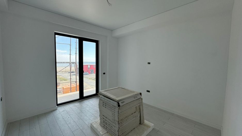 Apartament de vanzare 2 camere- vedere la mare - Poză 9