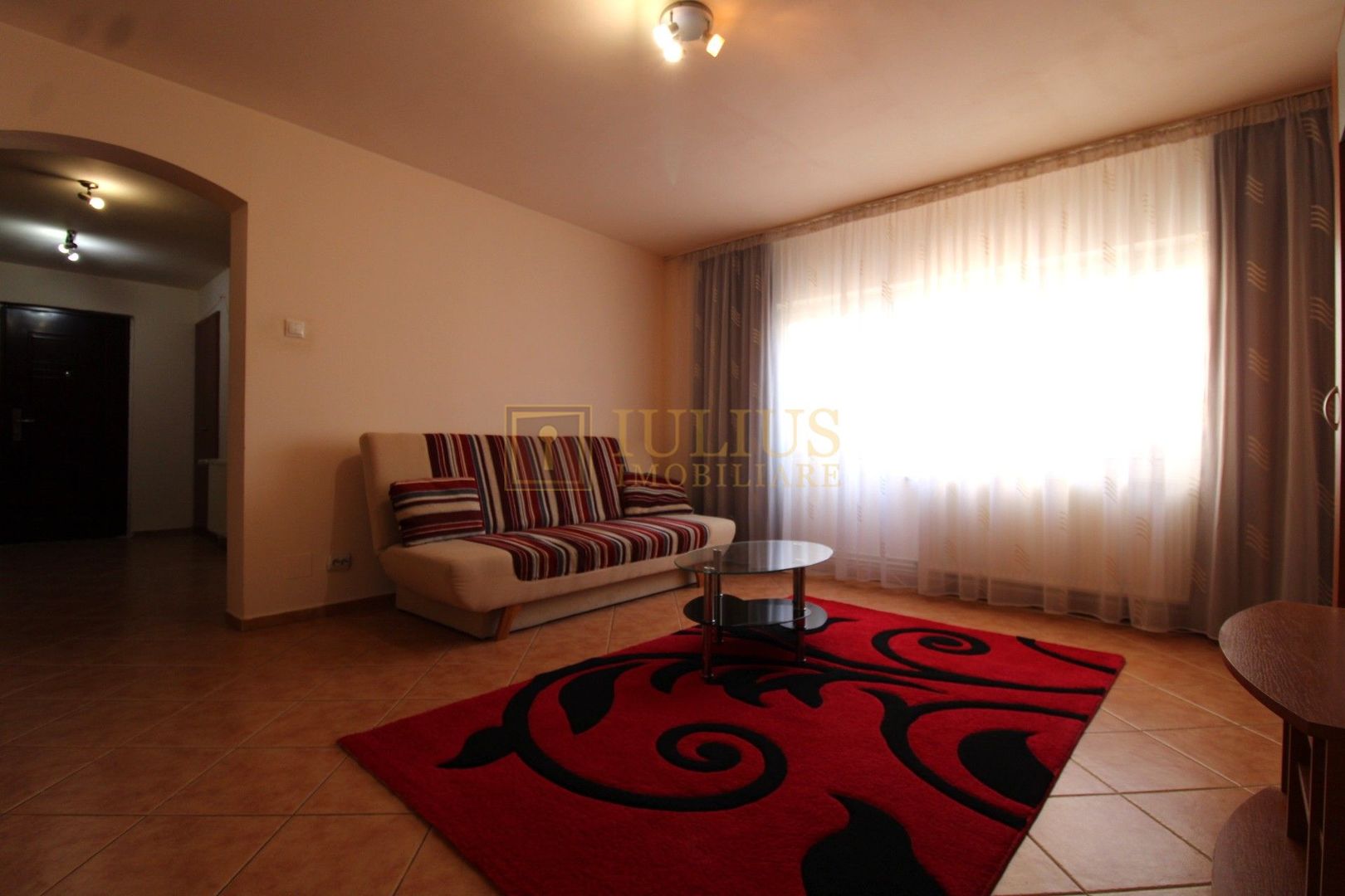 Decomandat, centrala proprie, zona Lunei - Complex Studentesc. - Poză 2