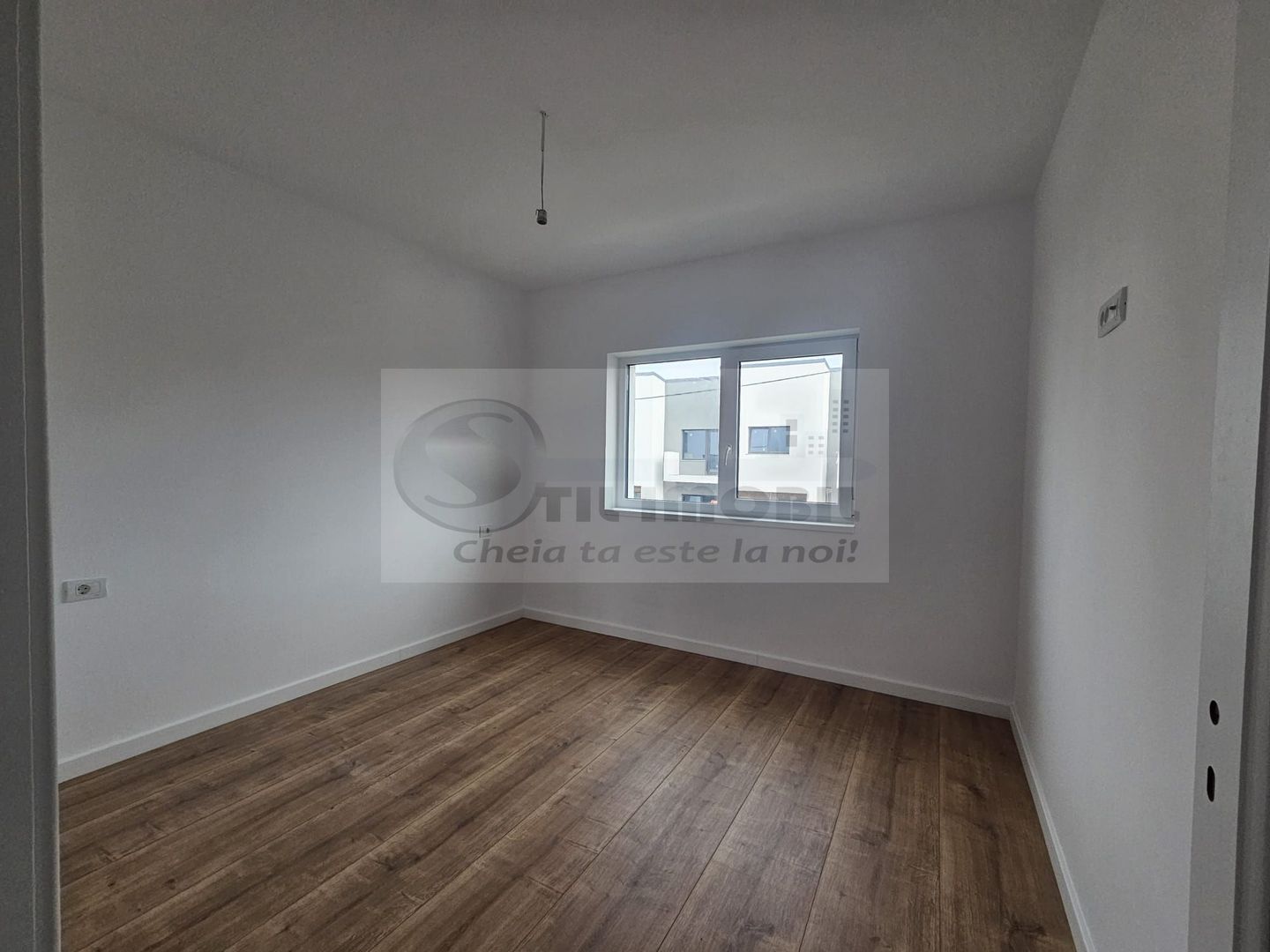 Vila Duplex - Popas Pacurari - Intabulat - Mutare imediata! - Poză 7