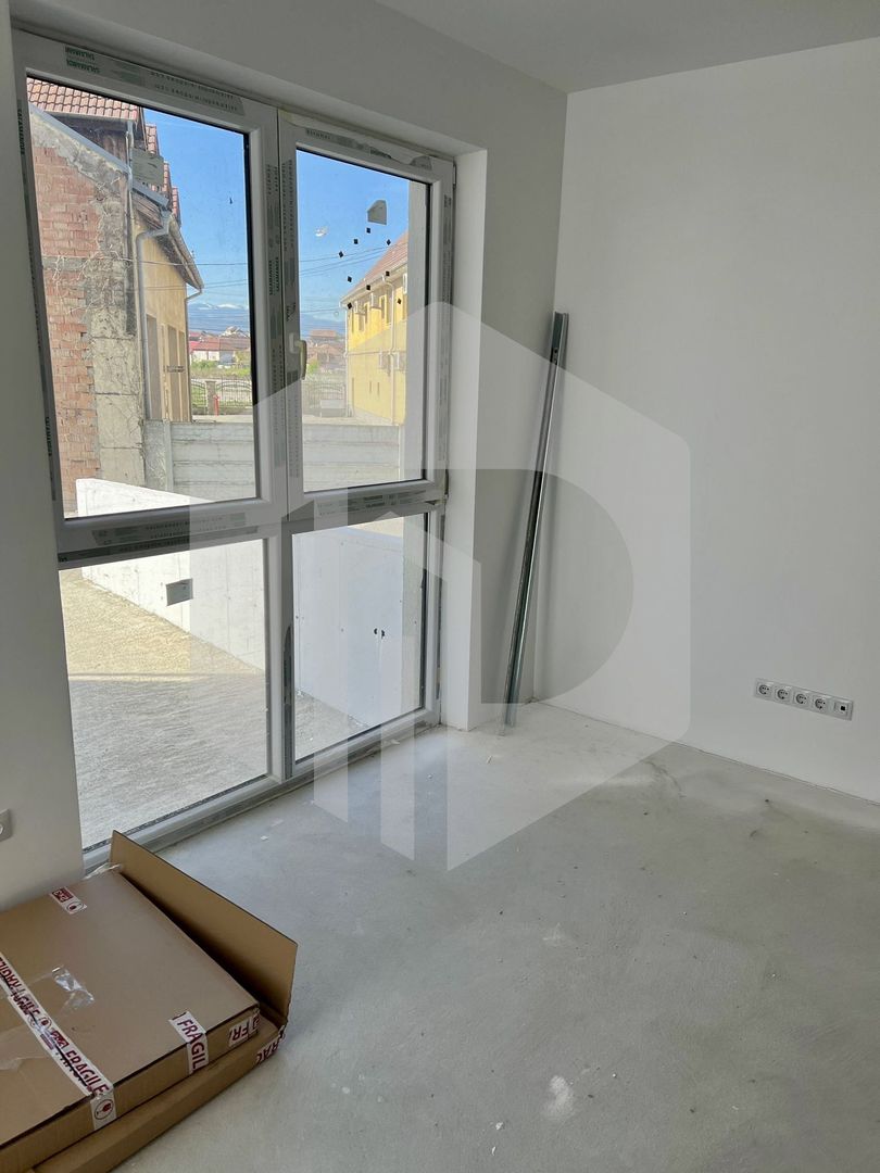 Apartament/ spatiu comercial in zona Kogalniceanu- Parter- La cheie - Poză 4