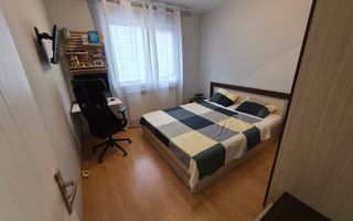 Apartament 2 camere - Craiovita/Orizont - etaj 4/4 - Poză 4