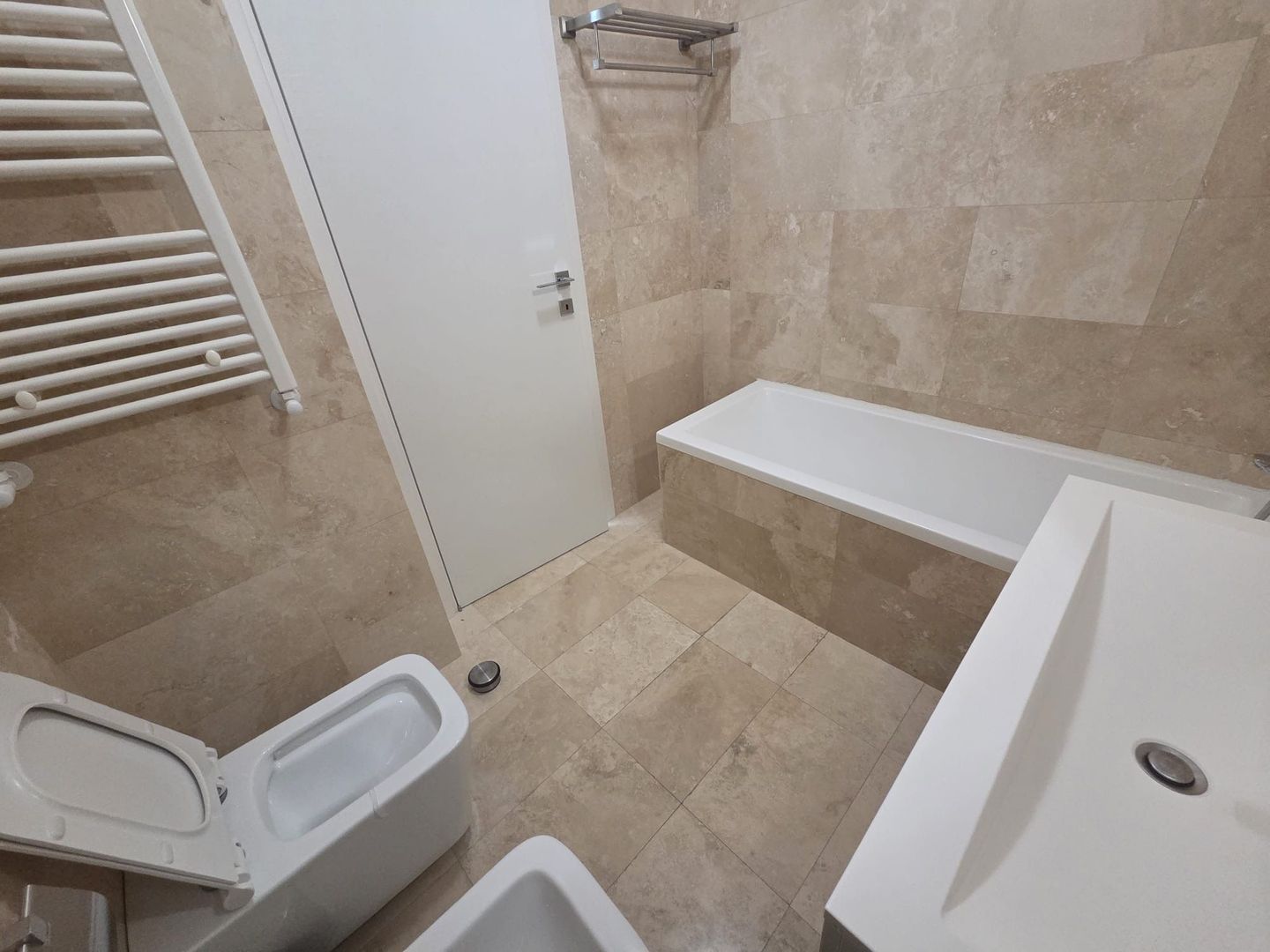 Închiriere Penthouse 4 camere 165mp | Parcul Cazzavillan - Poză 22