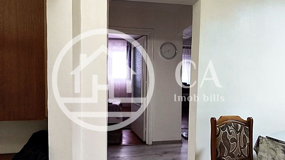 Apartament de vânzare cu 3 camere în zona Rogerius, Oradea - Poză 7