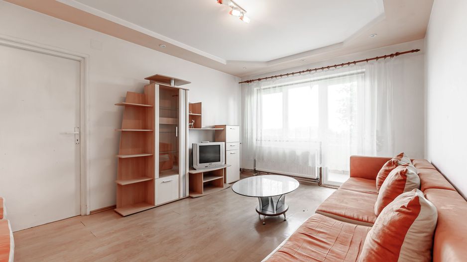 Apartament cu 2 camere, lângă Liceul De Artă Sabin Drăgoi - Poză 2
