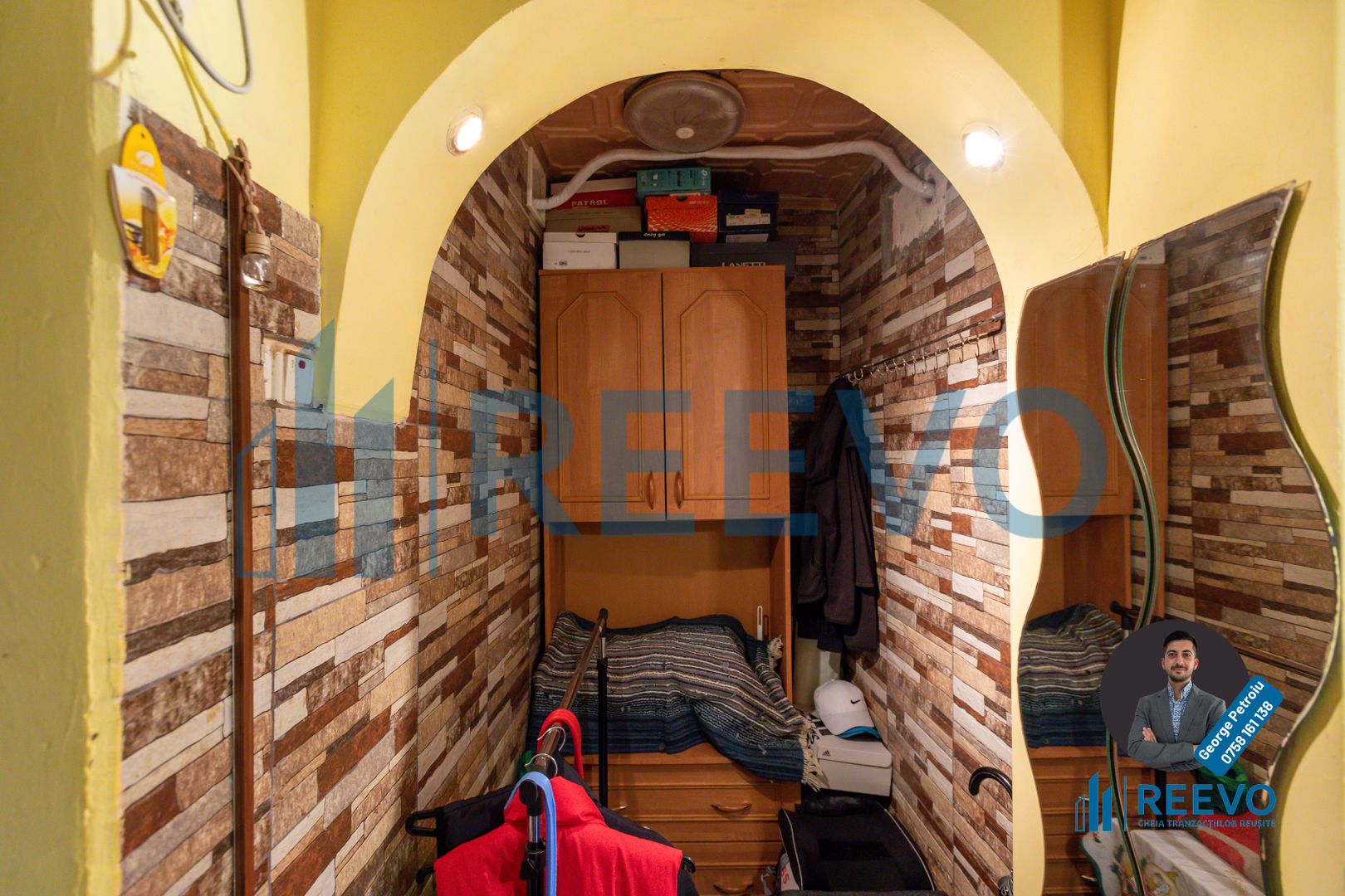 Apartament cu 3 camere decomandat,  Mioriței - Poză 22