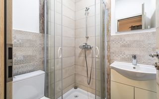 Pensiune/Vila turistica /cazare muncitori in Cristian Brasov - Poză 8