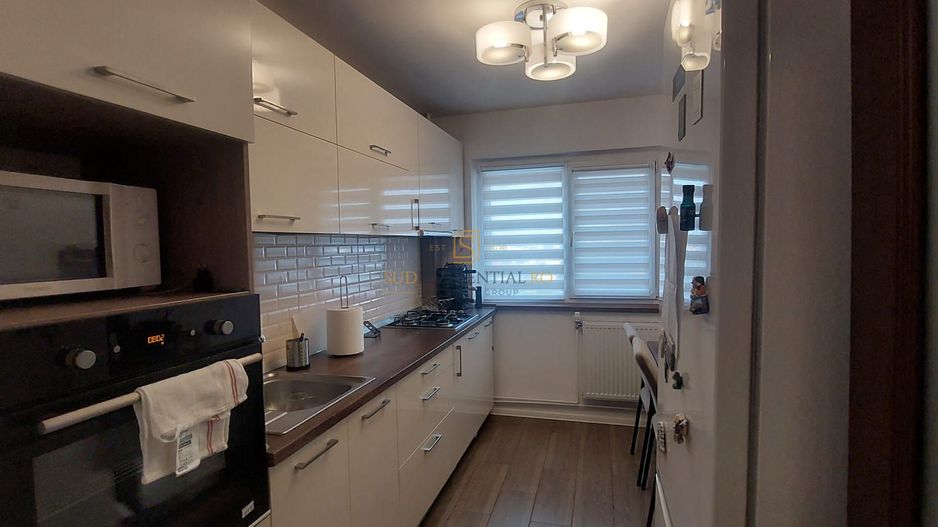 Apartament 3 camere, mobilat si utilat, Metrou Aparatorii Patriei - Poză 5