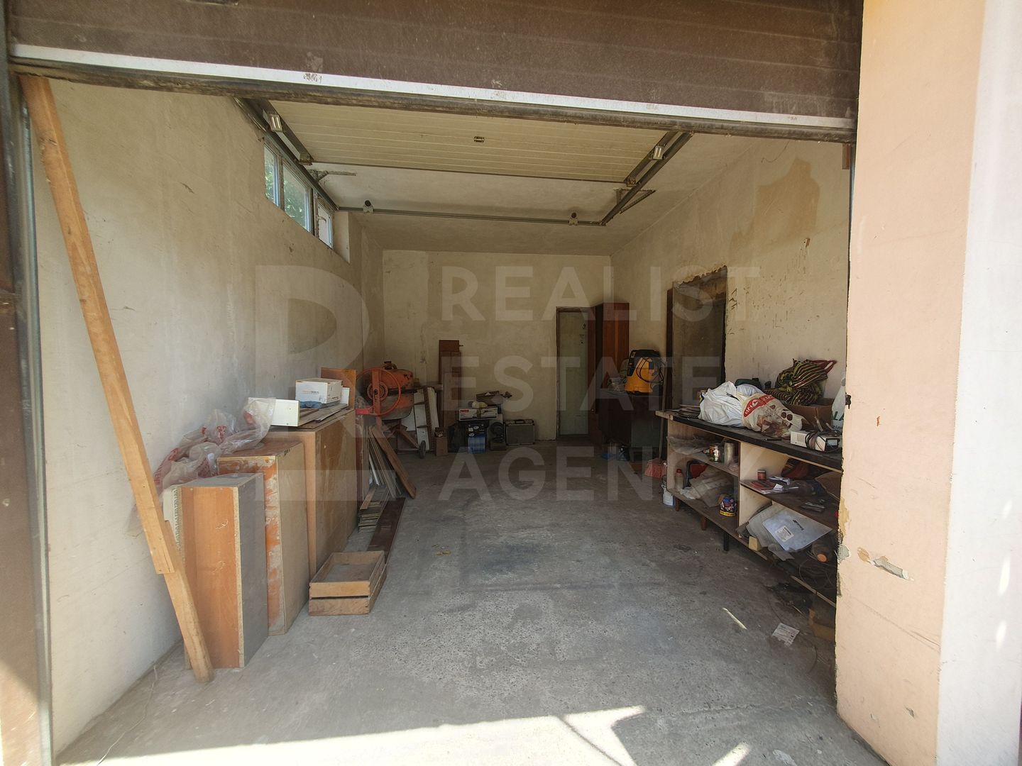 Vânzare casă într-o zonă liniștită și ecologică - Poză 2