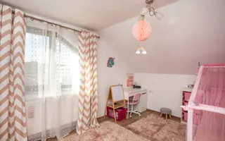 Vilă P+M, Clujului, 190 mp, teren 520 mp, singur în curte. 225 000 E - Poză 23