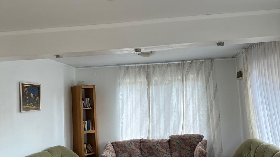 Casa de vanzare in localitatea Cuzap - Poză 10