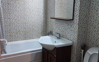 Apartament 3 camere decomandat de închiriat – Podu Roș - Poză 6