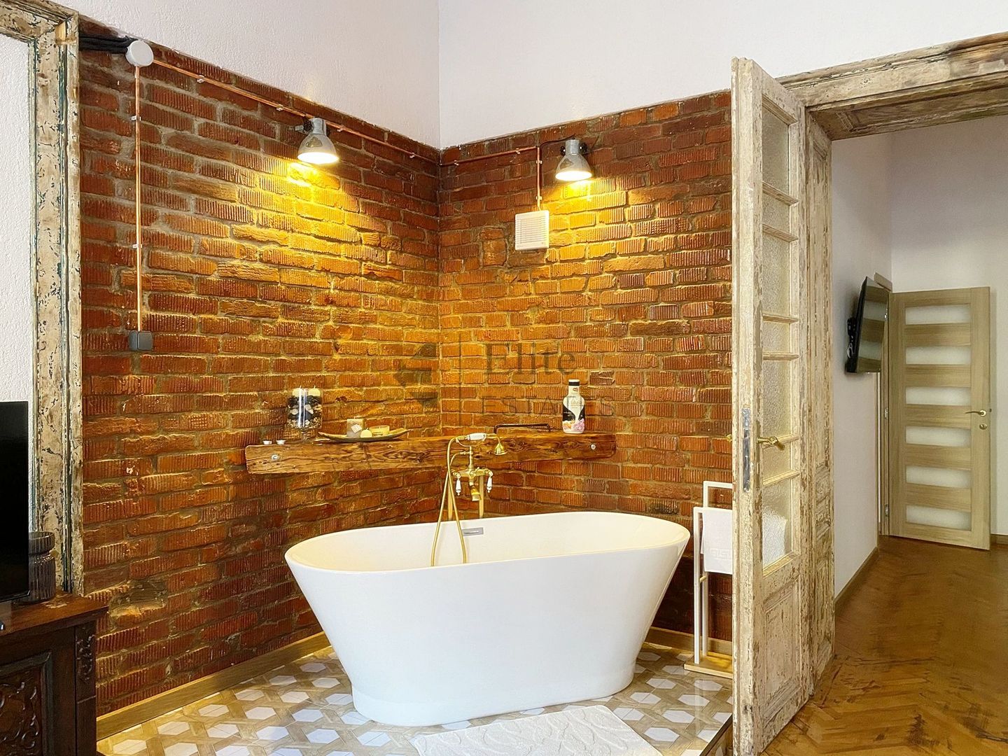 3 apartamente de inchiriat | Ultracentral Oradea - Poză 1