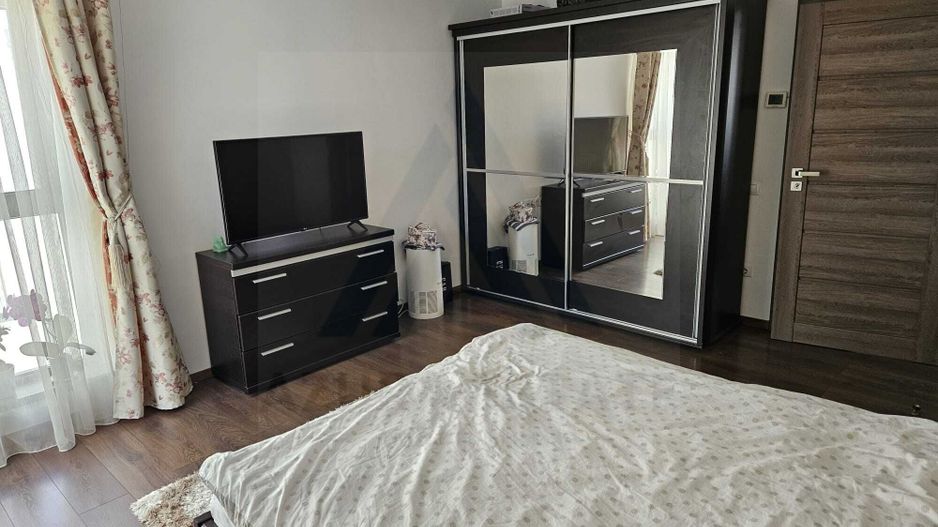 Apartament modern 3 camere baie cu geam parcare privata pe Dna Stanca - Poză 3
