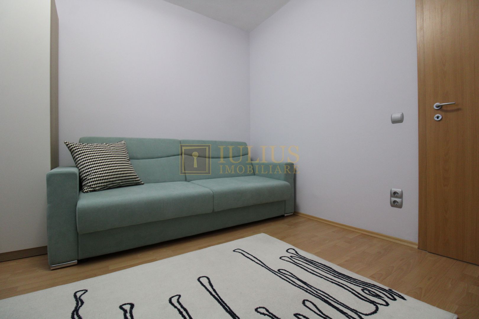 3 dormitoare , central , vedere panoramica parcul Botanic - Poză 19