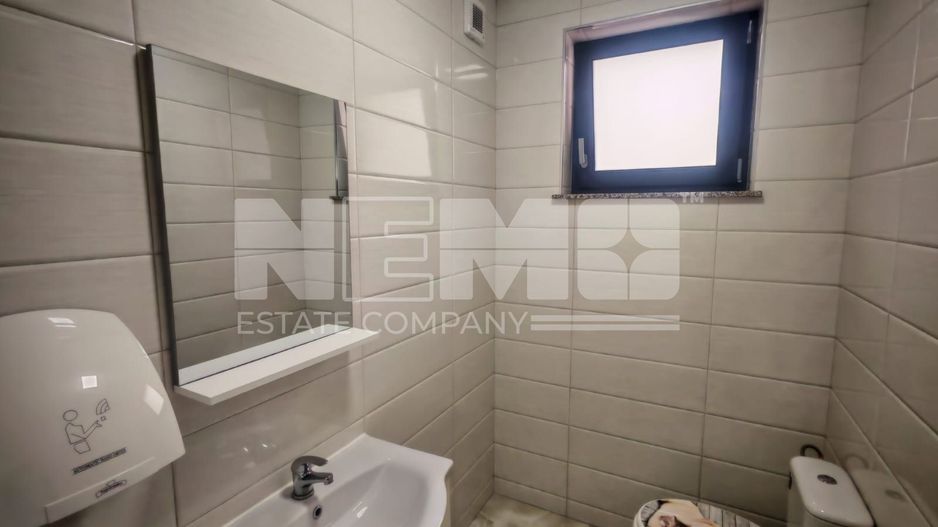 SPAȚIU COMERCIAL | 64 MP | SALA DE AȘTEPTARE - Poză 7