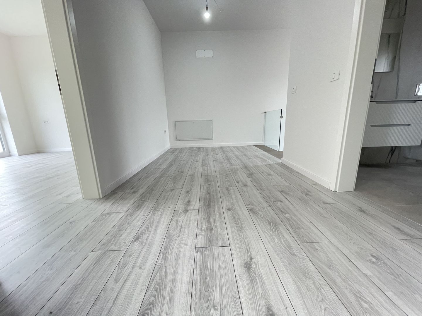 Duplex despărțit prin spațiu tehnic - Poză 12