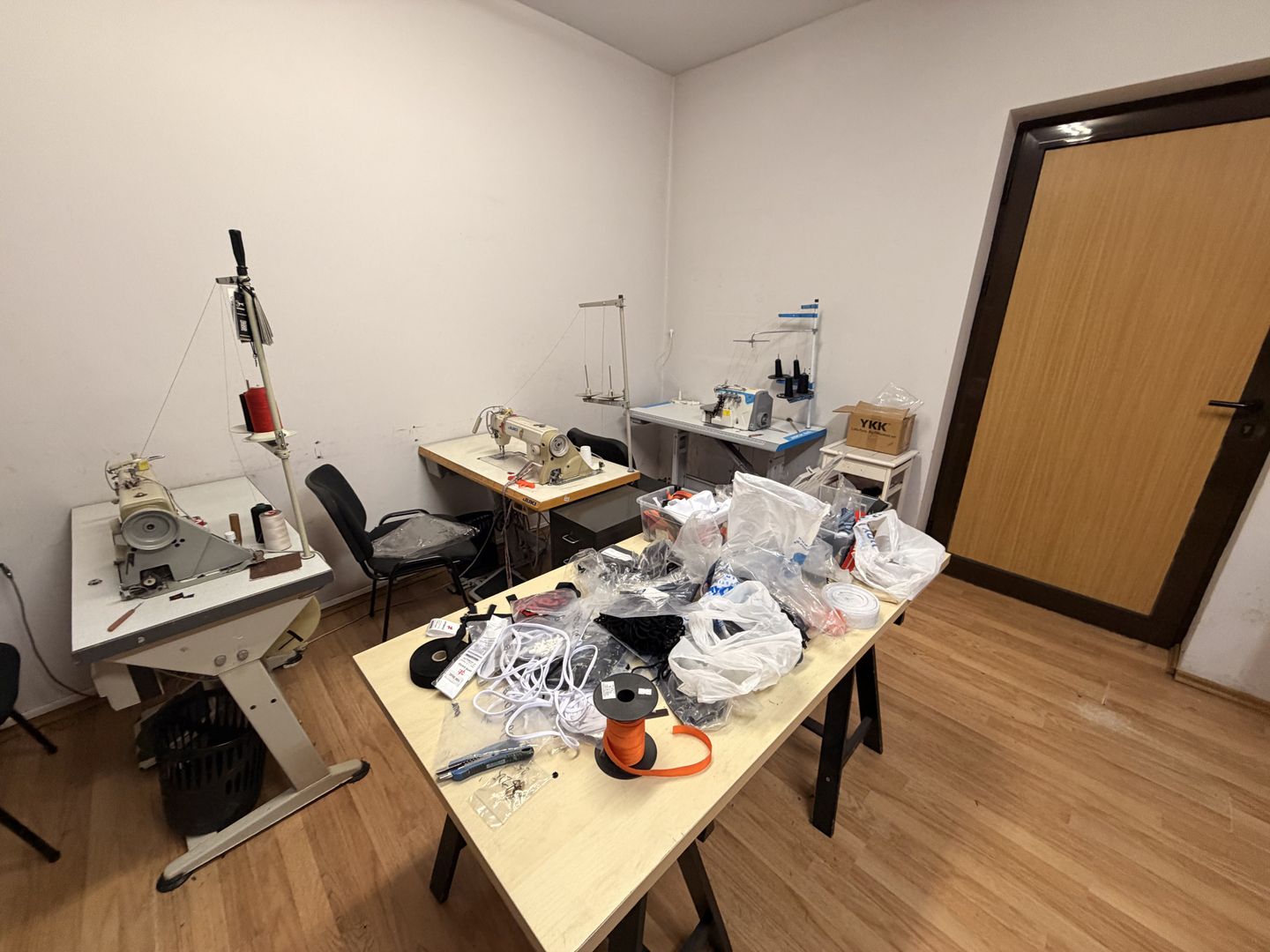 SPATIU BIROURI | ATELIER | SHOWROOM | 200MP - Poză 11