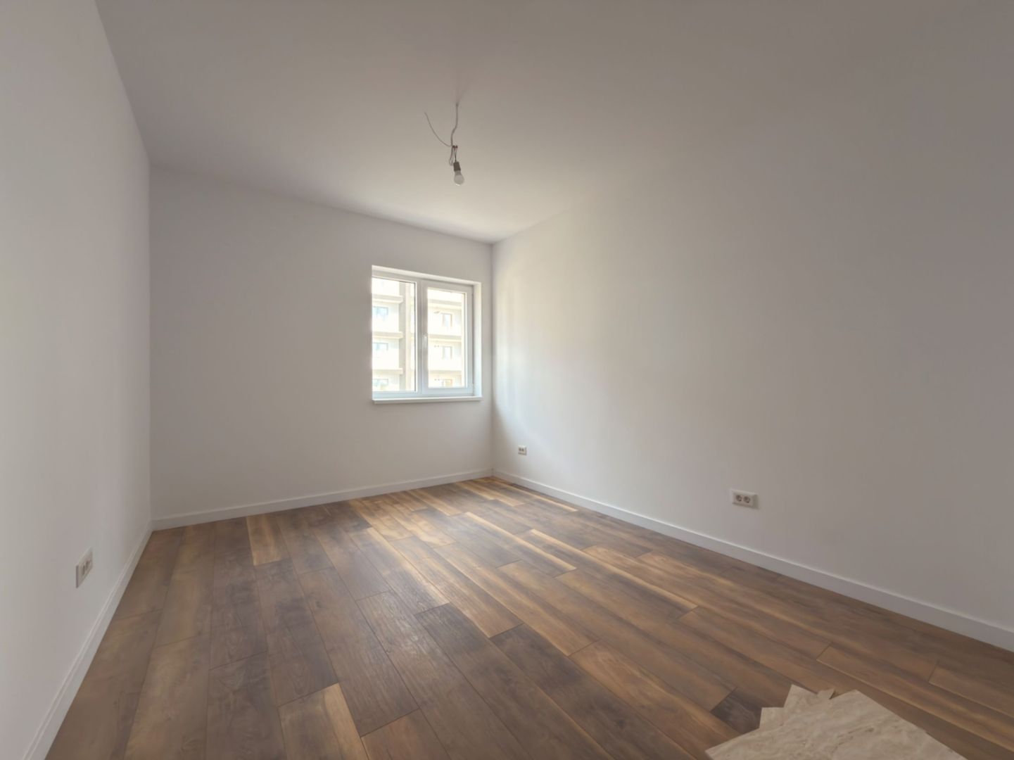 Apartament 2 camere decomandat | 60,84 mp | Balcon generos - Poză 1