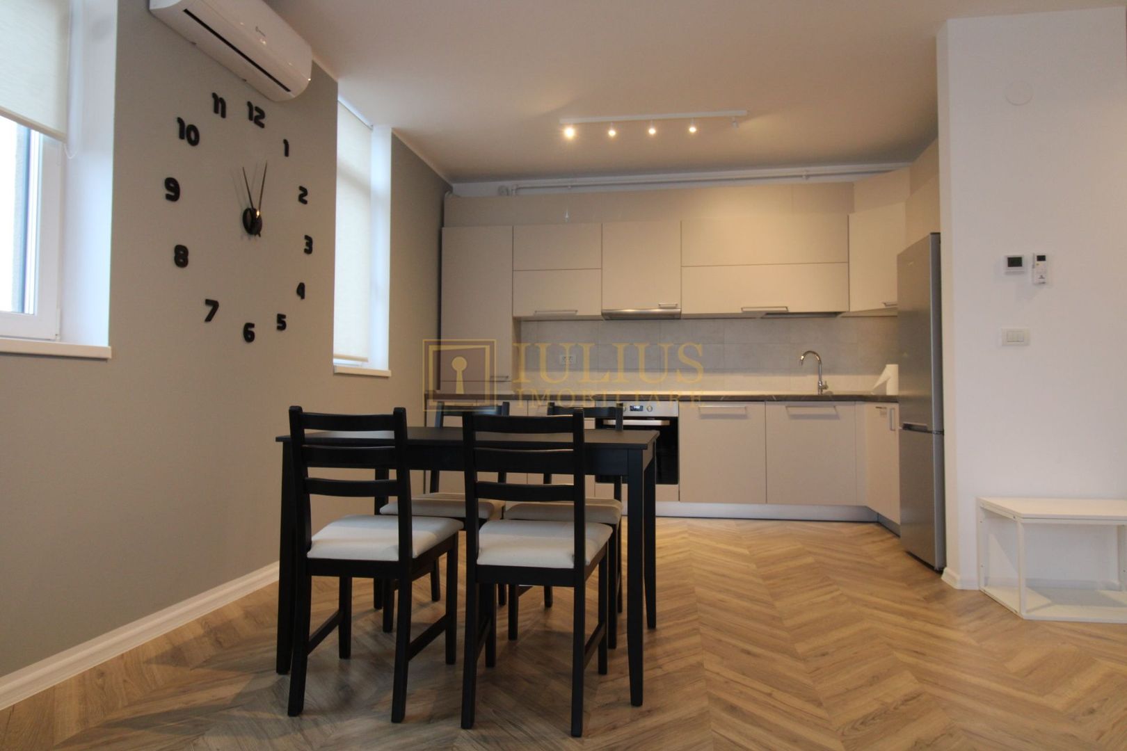 Nord One - 2 camere, loc de parcare suprateran, aproape de centru - Poză 2