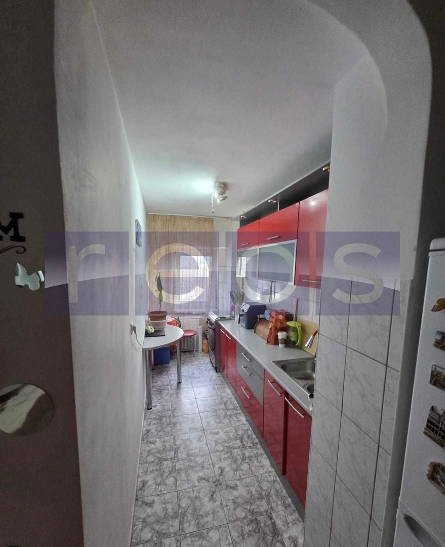 VANZARE GARSONIERA | DECOMANDATA | ZONA VITAN MALL - Poză 1