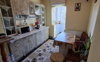 Aradului, 2 camere decomandate, et 3, centrala proprie - Poză 3