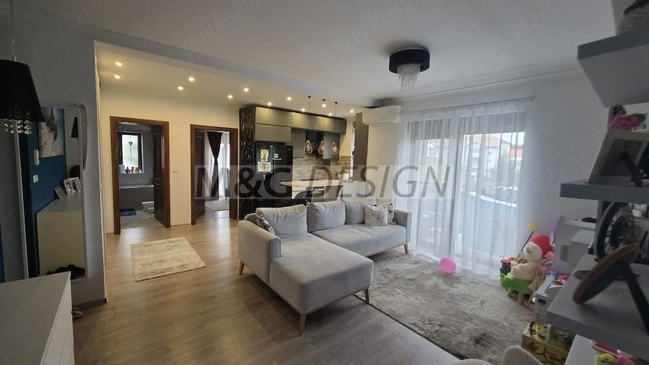 Apartament 3 camere Giroc - Poză 2