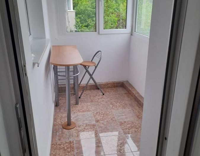 inchiriem apartament 3 camere dristor - Poză 16