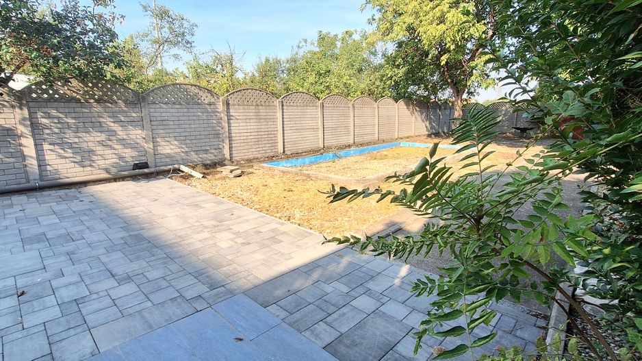 Imobil in zona Bucovina -pretabil sediu firma/clinica/etc - Poză 1