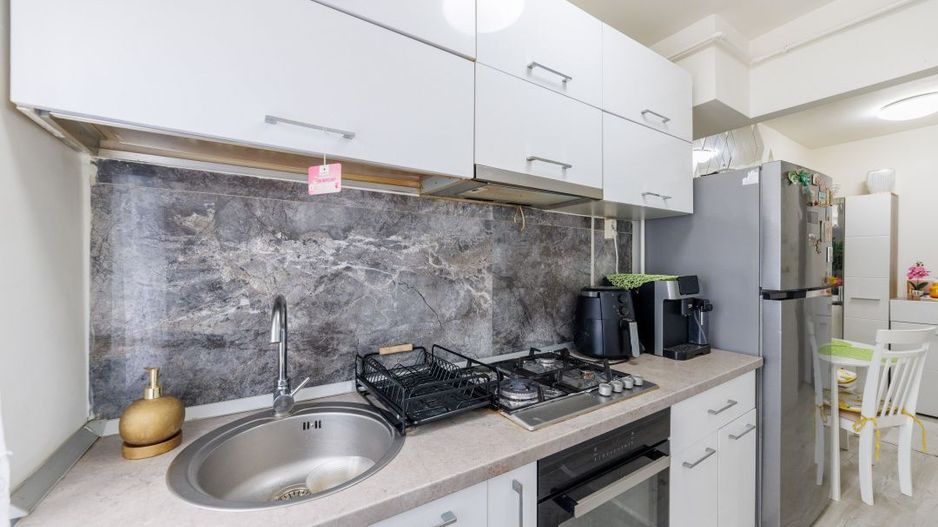 Apartament 2 camere semidecomandate, gata de mutat, Trivale  - Poză 15