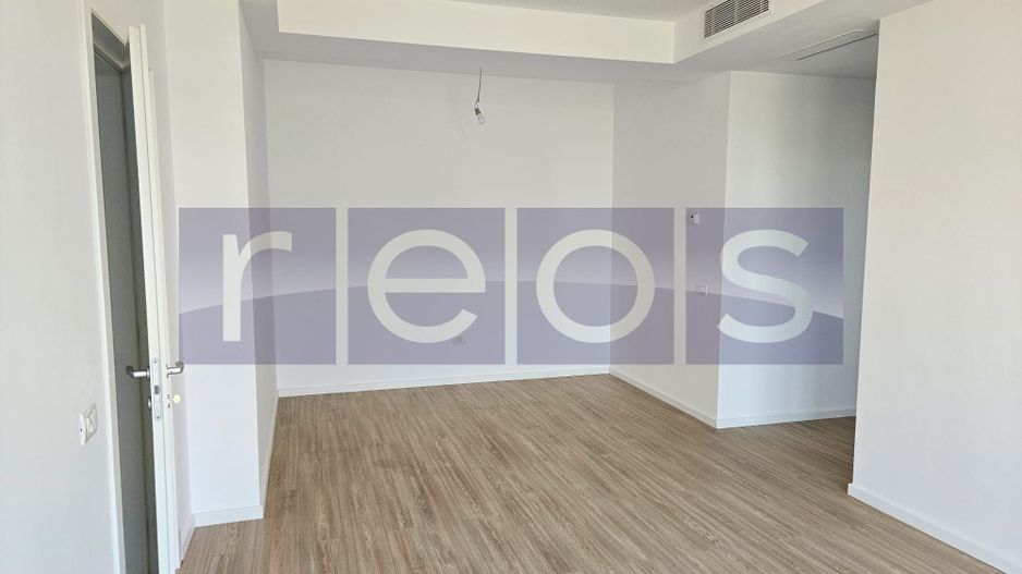 APARTAMENT 3 CAMERE | BLOC NOU IN ZONA LINISTITA | DAMAROAIA - Poză 1