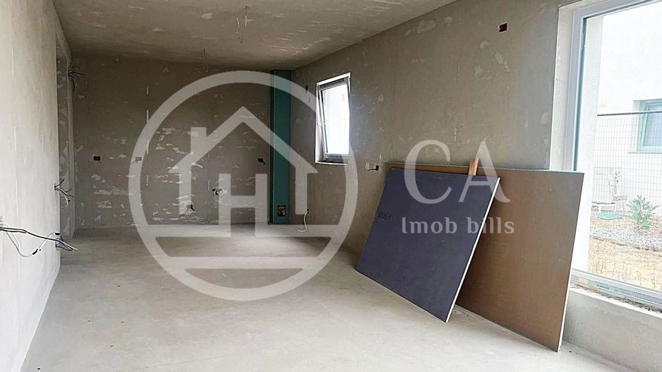 Casa de vanzare cu 5 camere in Paleu, Bihor - Poză 8