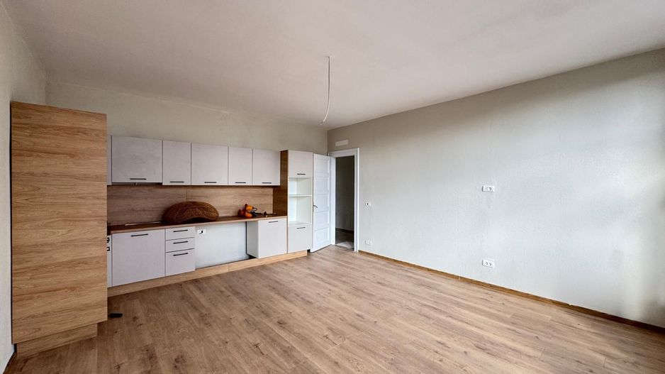Apartament 3CAM DECOMANDATE 84MP ETAJ 1 - PIATA MIHAI VITEAZU - Poză 3