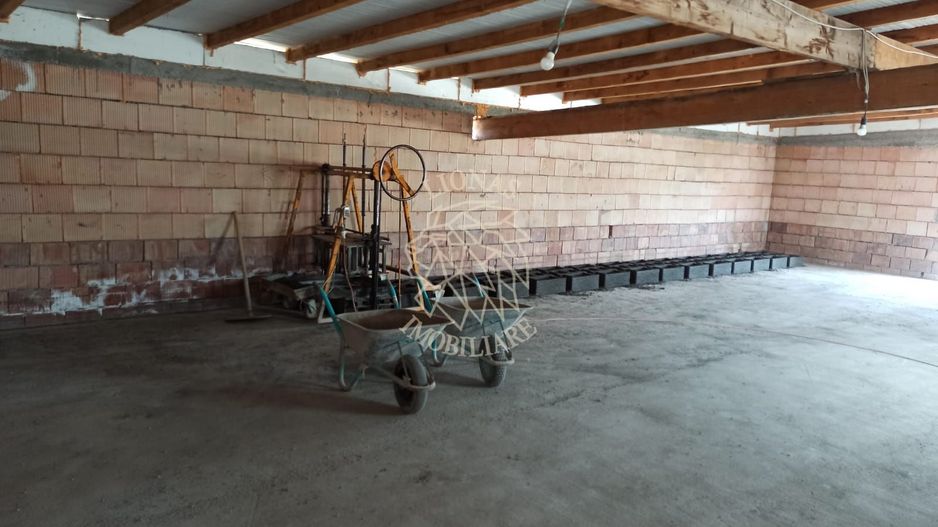 Hala productie boltari/coame/stalpi 173 mp-teren 1400 mp-Jelna - Poză 1