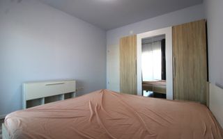 Casa cu 3 camere, locuri de  parcare, curte - Poză 8