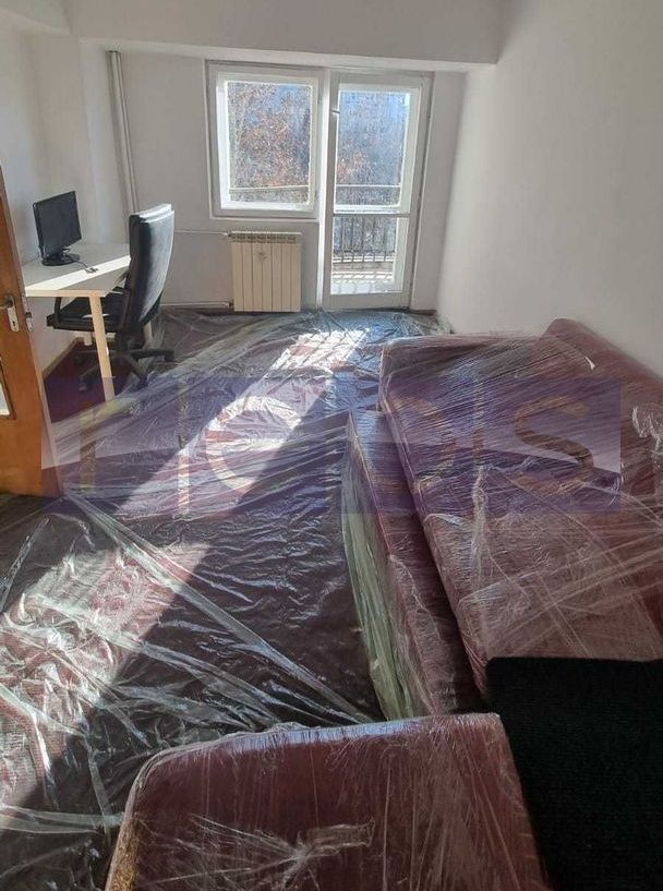 Vanzare 3 camere  | Bulevardul Unirii  | Etaj 2 | Locație centrala - Poză 1