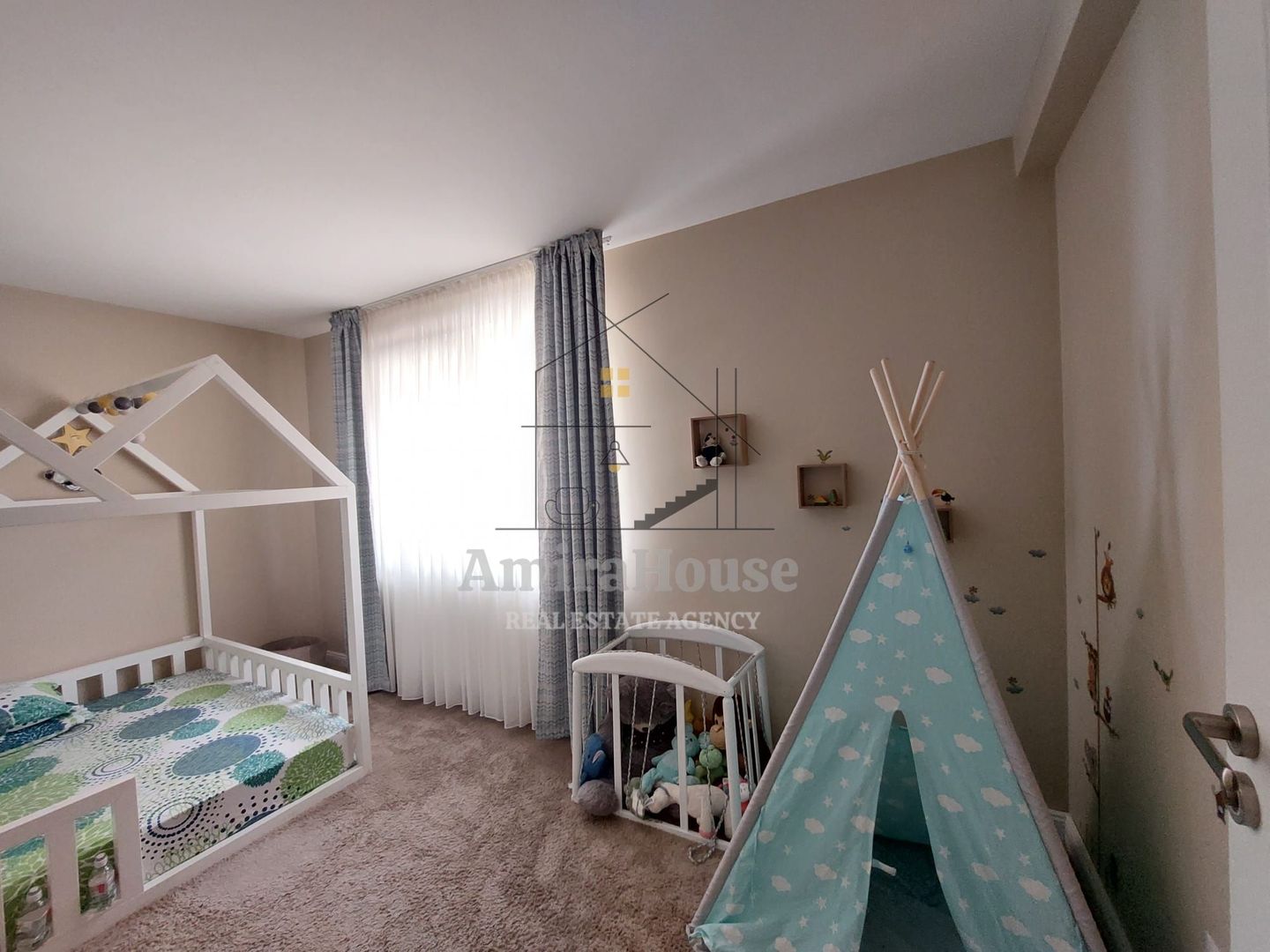 Duplex ultrafinisat mobilat utilat cu 2 locuri de parcare zona Terra - Poză 21