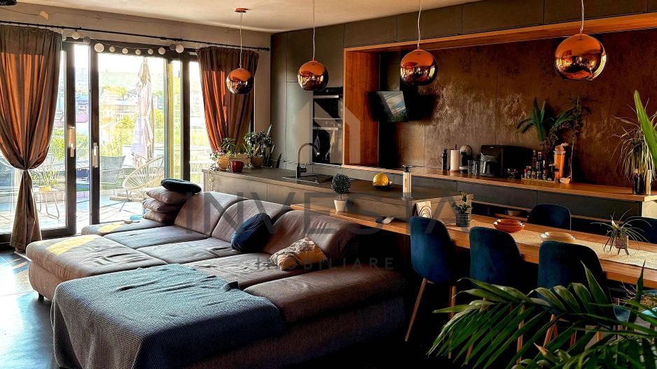 Penthouse ultrafinisat cu vedere panoramica Borhanci - Poză 1