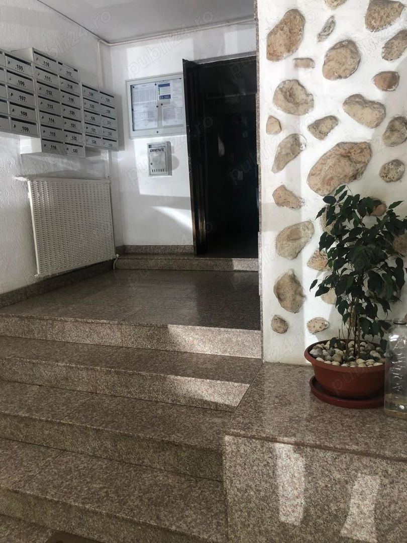 De Inchiriat Garsoniera pentru birouri 44 mp, renovata, etaj 1 - Poză 1