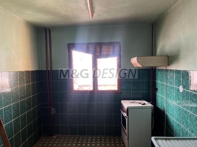 Apartament 3 camere Complexul Studentesc - Poză 4