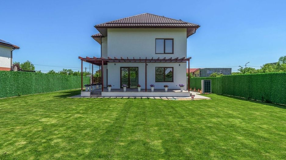 Balotesti vila P+1, 315 mp, teren 700 - Poză 19