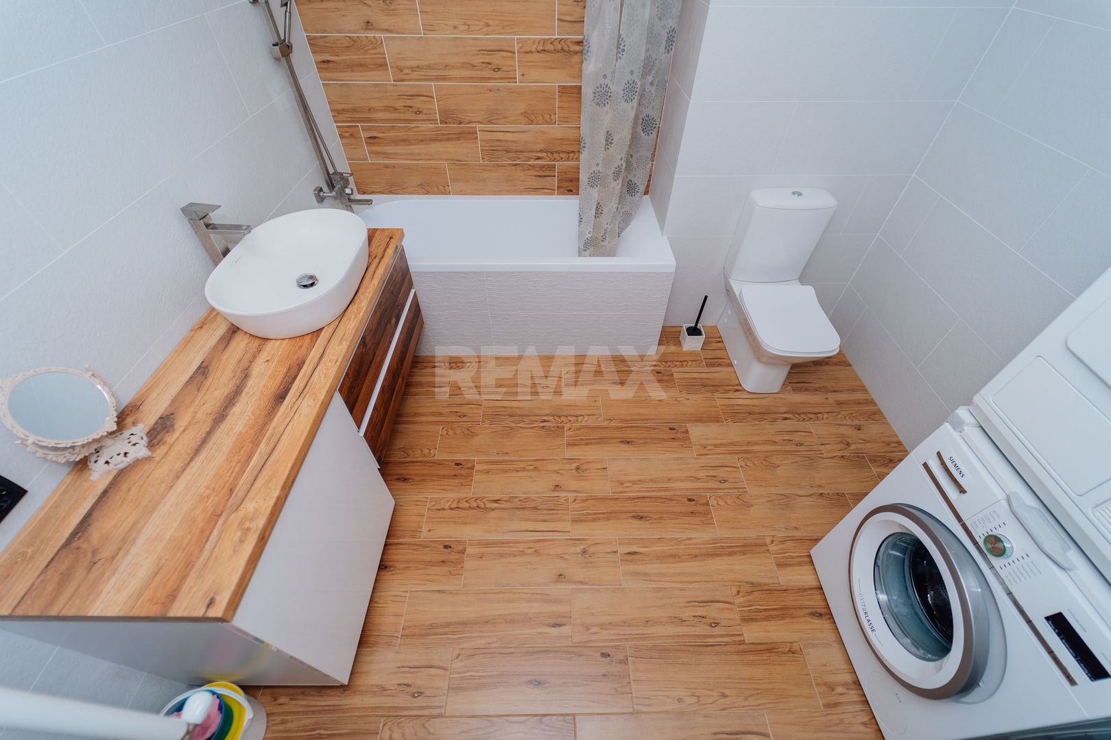 Se vinde apartament pe str. Dacia - Poză 5