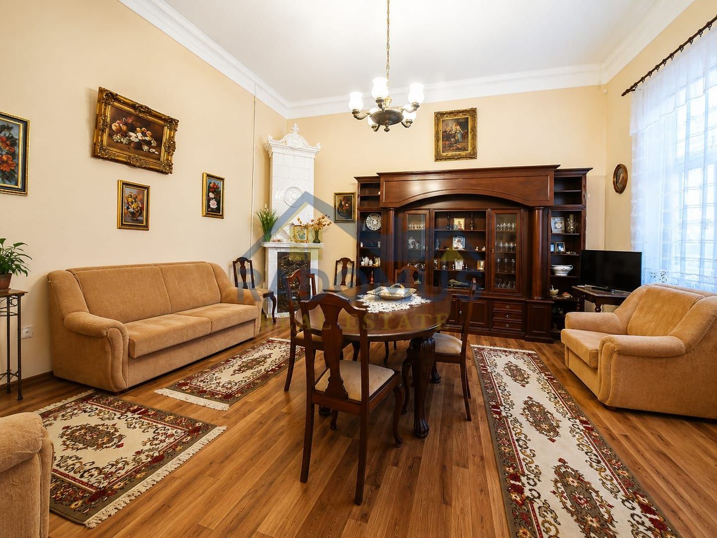Casă Ploiești I Str. Ion Luca Caragiale nr. 23 I 103 mp Utili I Garaj - Poză 4